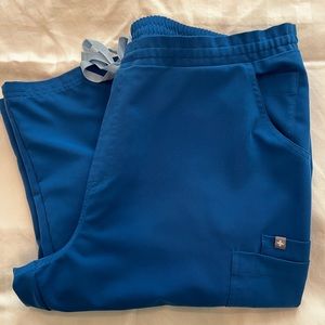 Women's Royal Blue Yola™ - Skinny Scrub Pants
XL / Royal Blue